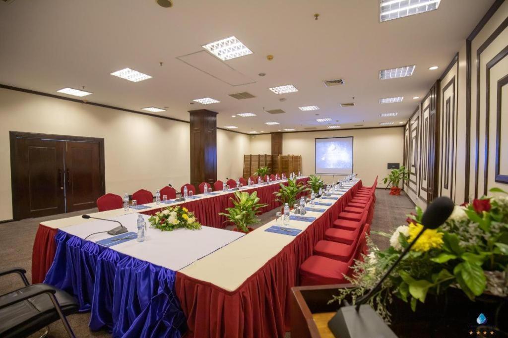 Vientiane Plaza Hotel Exteriör bild