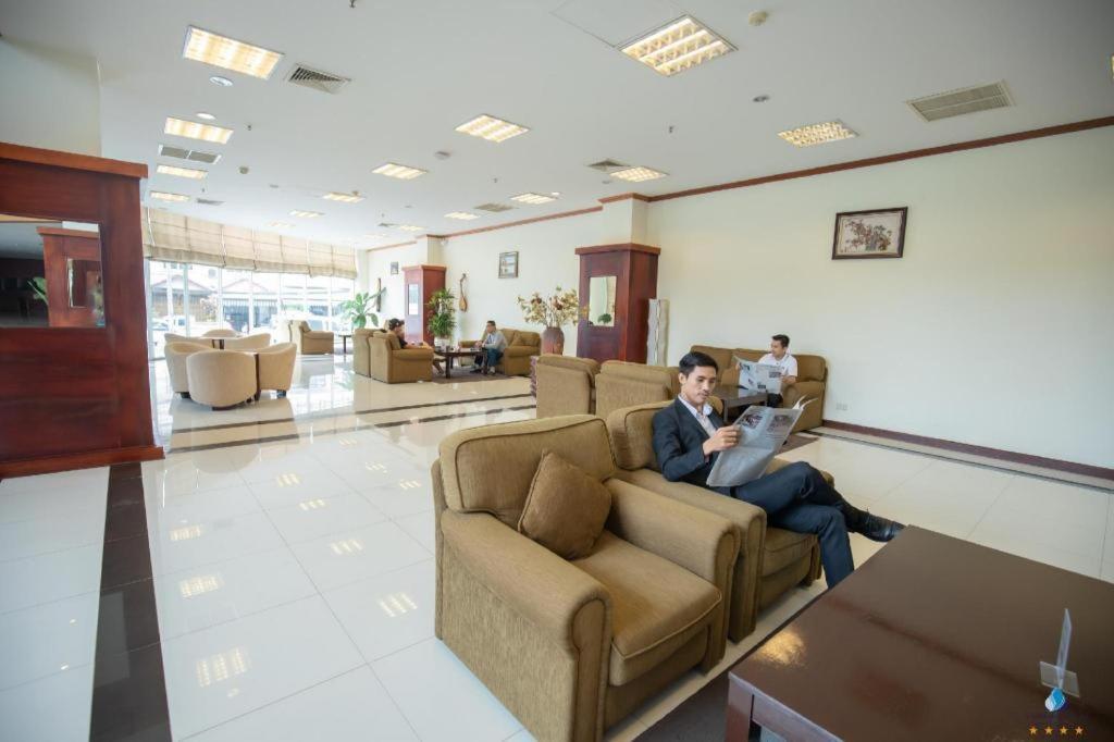 Vientiane Plaza Hotel Exteriör bild